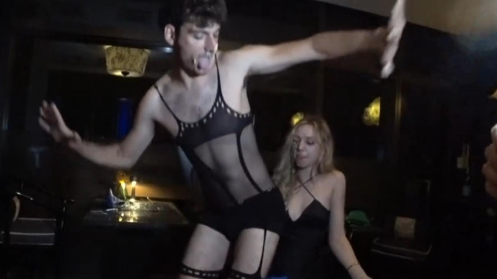 Ice Poseidon gives girlfriend a lapdance in thailand