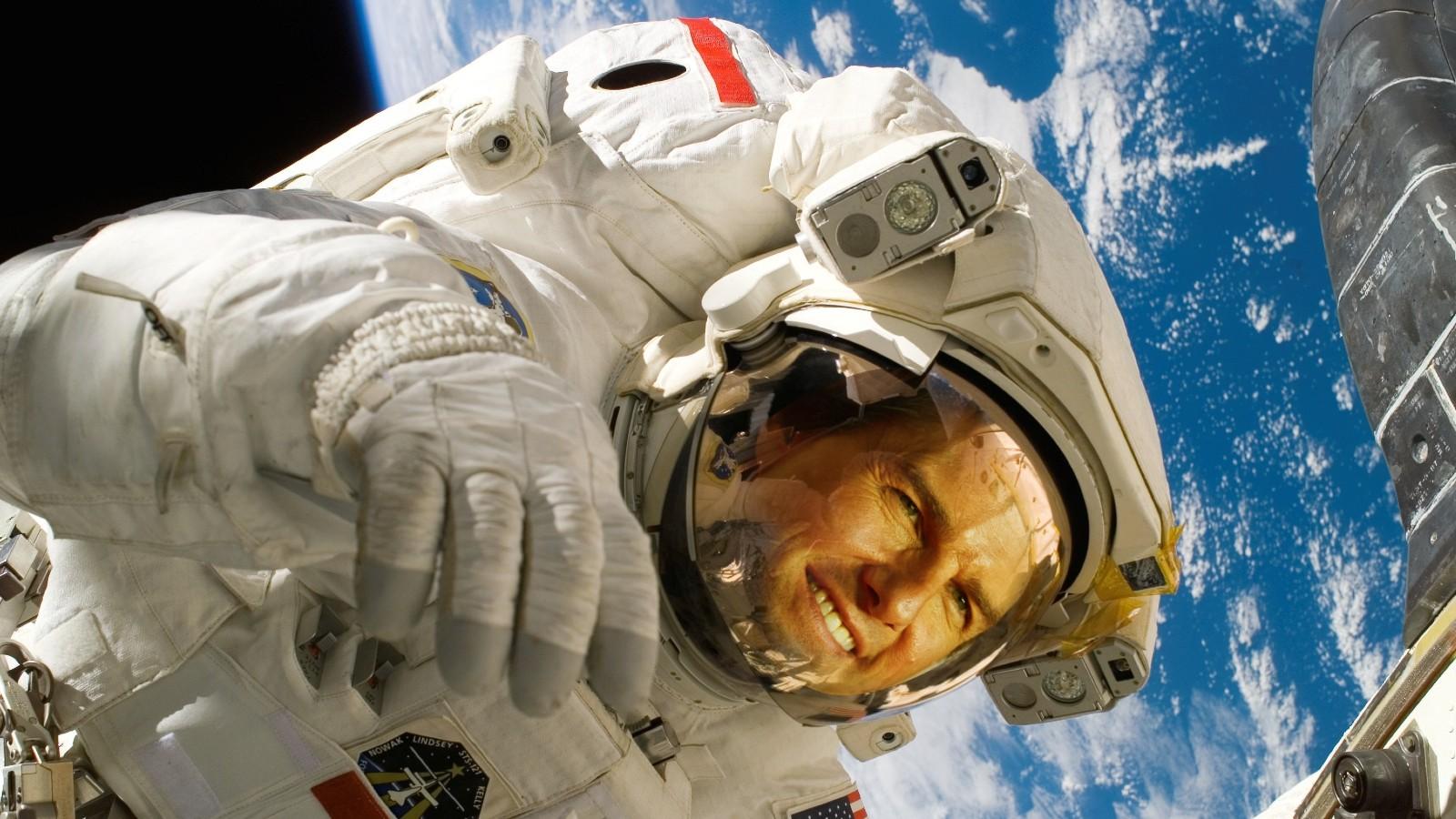 Tom Cruise in an astronaut suit